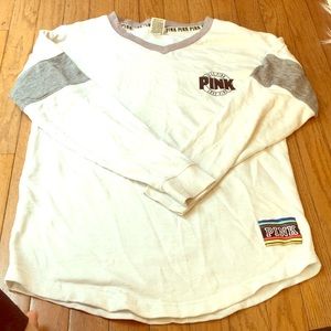 Victoria’s Secret PINK sweatshirt Small excellent